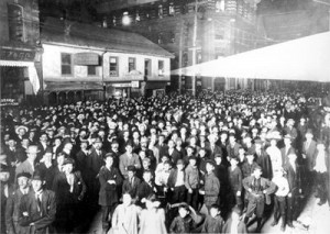 That's a turnout: Election Night, June 8, 1908, on Bay Street, Toronto.